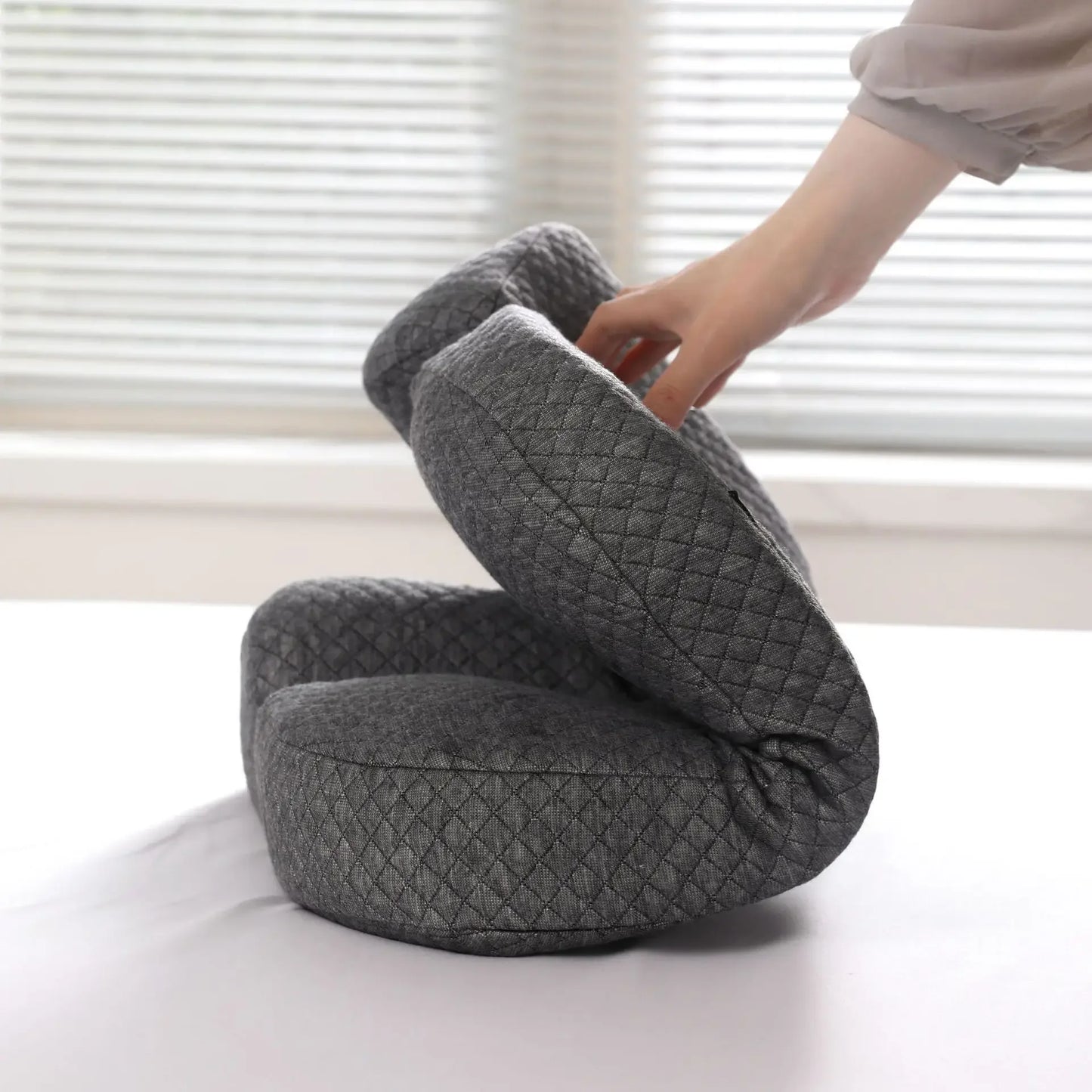 Cervical Memory Foam Pillow - Ergonomic Support for Side Sleepers